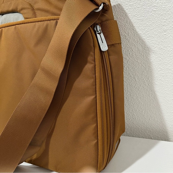 TUMI TECH | Nylon Messenger Laptop Bag - Picture 7 of 10